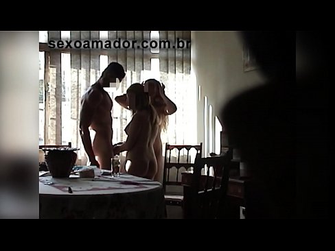 ❤️ Ka powhirihia e nga hoa wahine tetahi tangata nunui me te tangata tokotoru ki a ia ❌ Russian porn i a matou ﹏